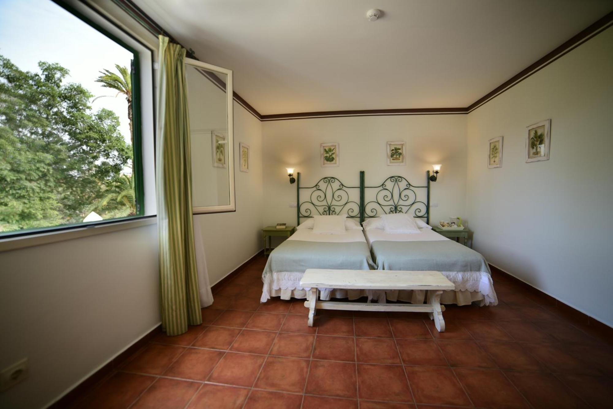 Cortijo San Ignacio Hotel El Cortijo  Екстериор снимка