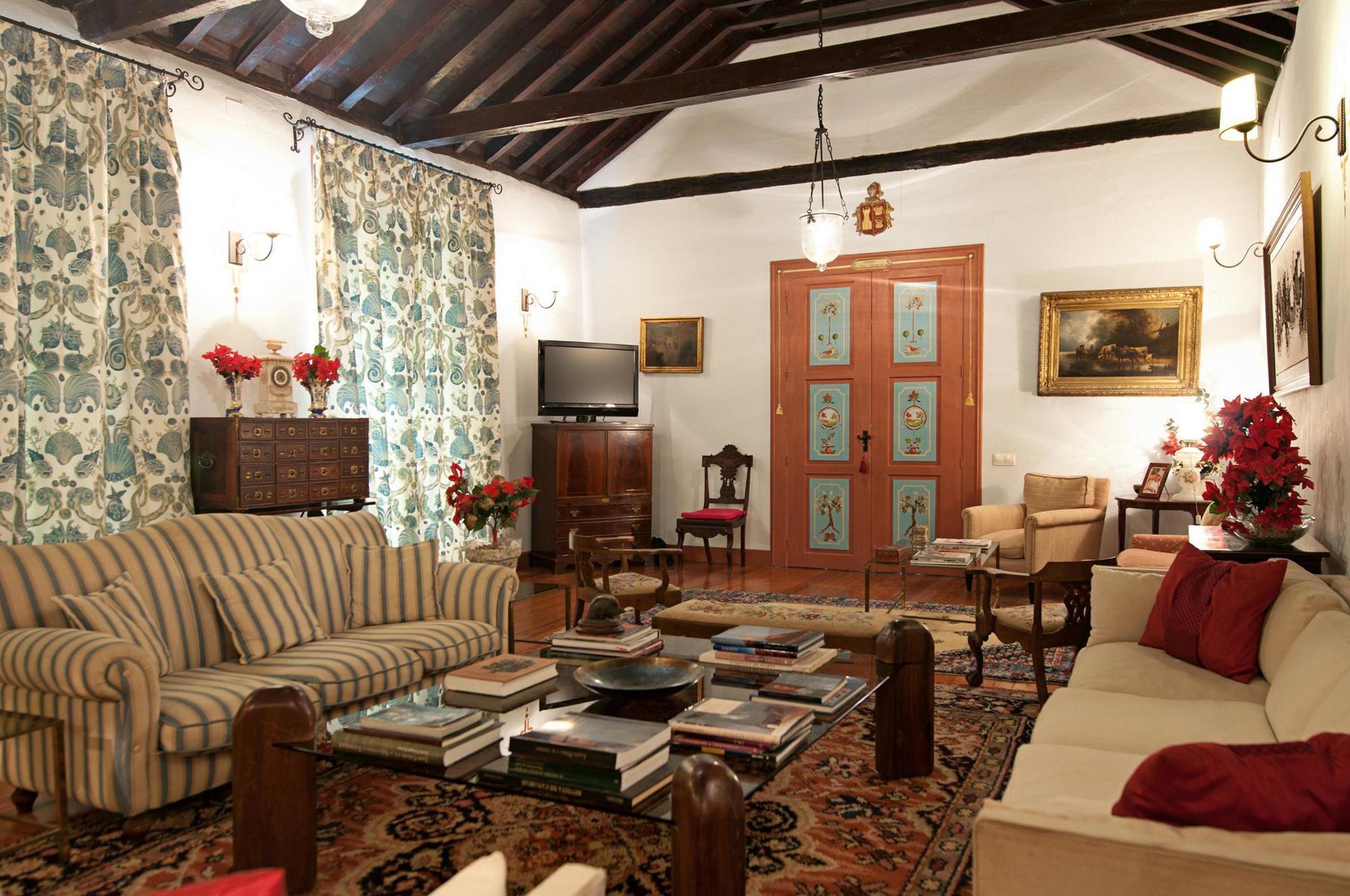 Cortijo San Ignacio Hotel El Cortijo  Екстериор снимка